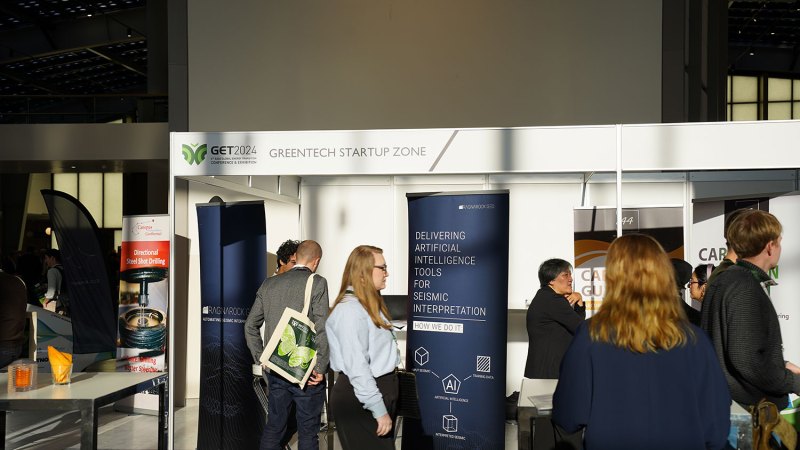 GET24_ExhibitionFloor-Booth