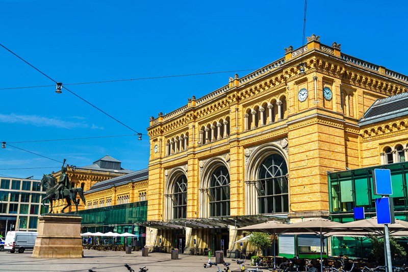 Hannover_Hauptbahnhof-Central-railway-station